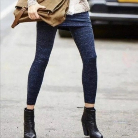 Cabi Space Dye M’leggings Skirt overlay Medium M - Picture 6 of 9